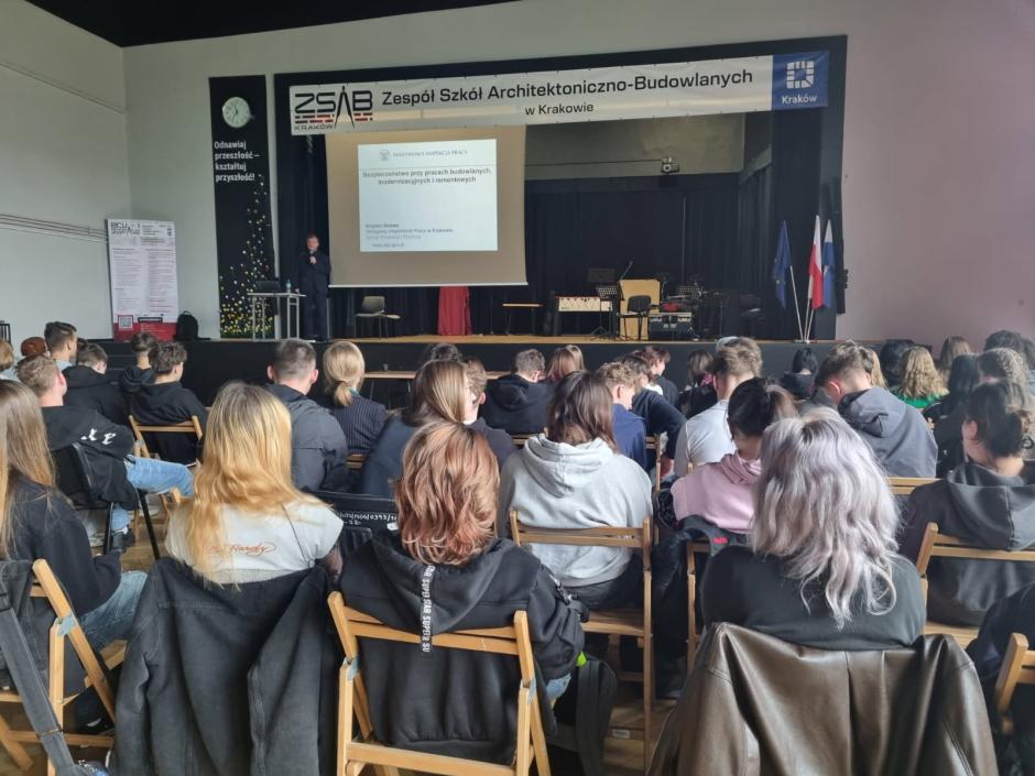 O bezpiecznej pracy w  budownictwie w Zespole Szkół Architektoniczno-Budowlanych w Krakowie 